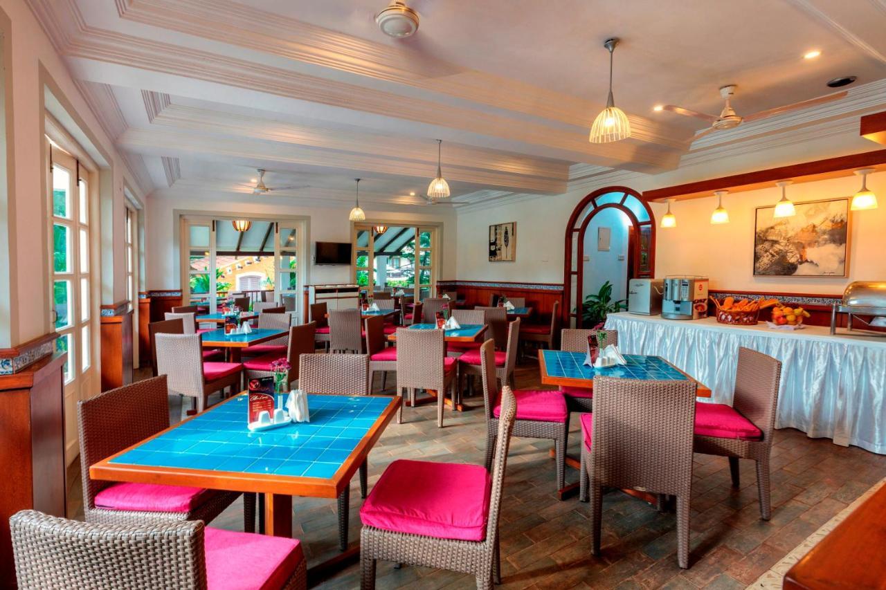 Sonesta Inns Beach Resort - Candolim Beach מראה חיצוני תמונה